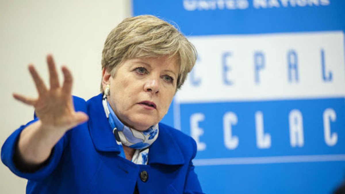 Alicia Bárcenas, titular de la Cepal, aseguró que la crisis causada por el coronavirus será una de las más fuertes en la historia.