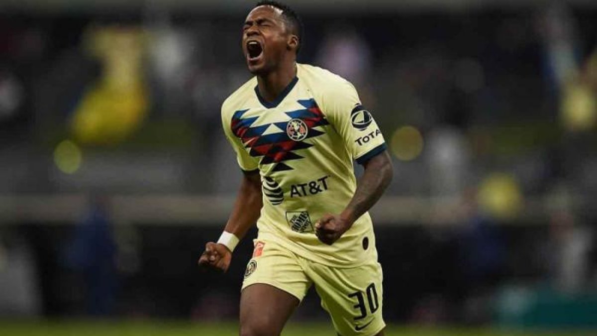 Renato Ibarra aún tiene vínculo contractual con el club y continuará en las Águilas.