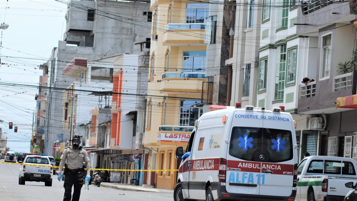 Después de 72 horas de fallecido, se confirmó que dio positivo para coronavirus.