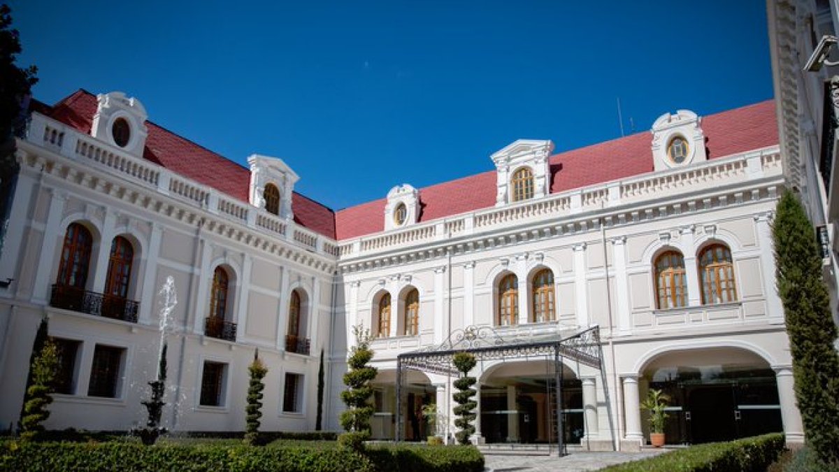 La Cancillería espera concluir el proceso de re.