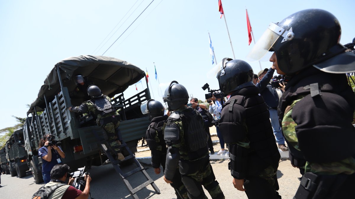 Una fotografía de los militares, en octubre pasado, durante el paro nacional.