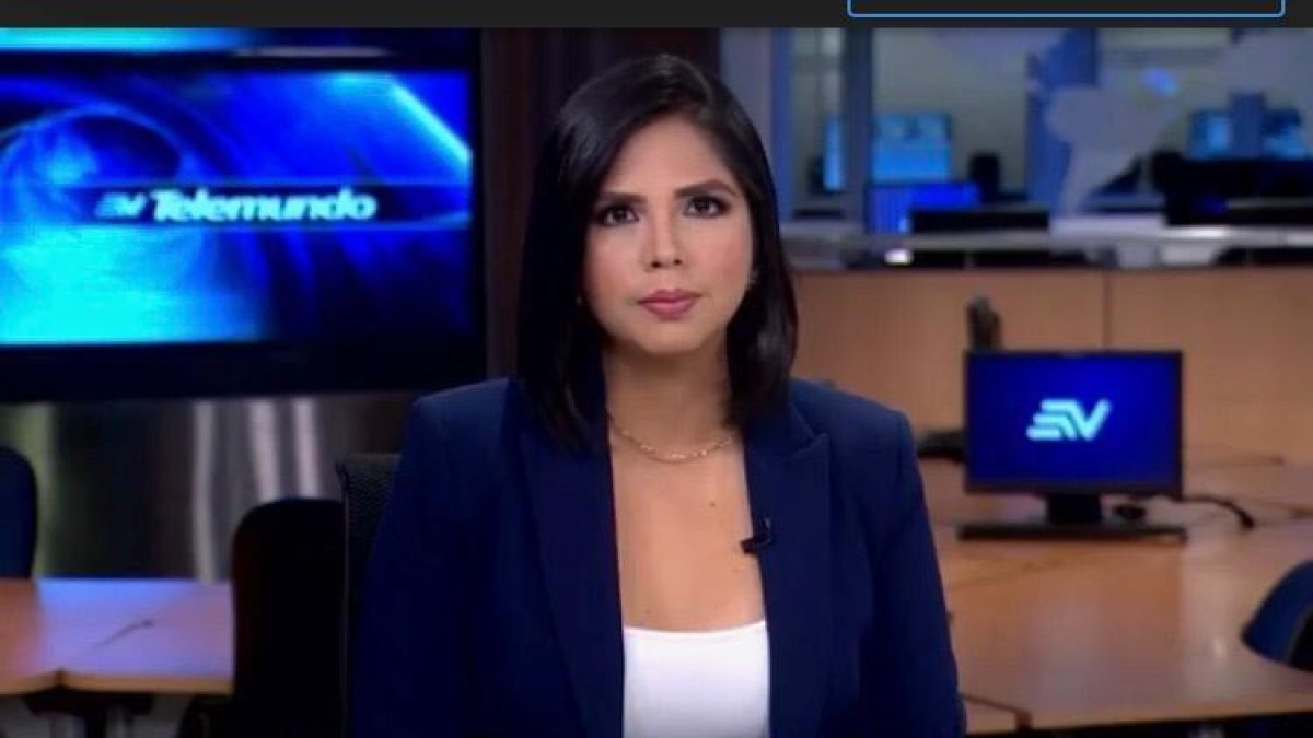 Gretta es reportera y ocupa el lugar de Tania Tinoco cuando esta se ausenta.