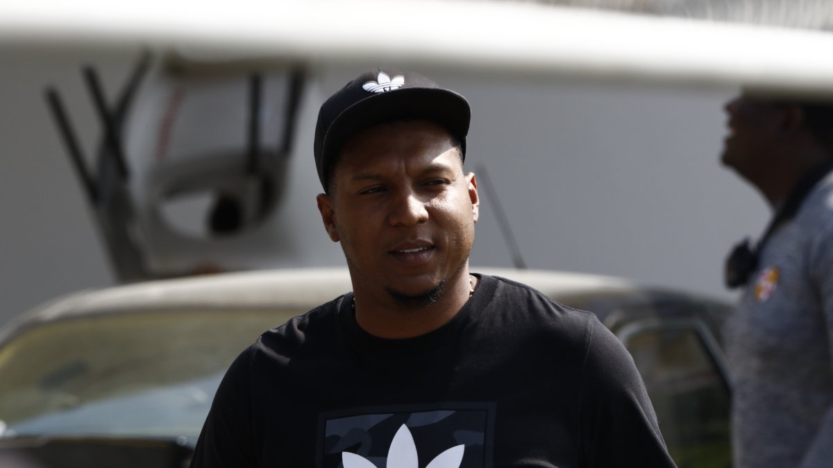 Máximo Banguera, arquero de El Nacional, se ha destacado últimamente por sus videos en redes sociales.