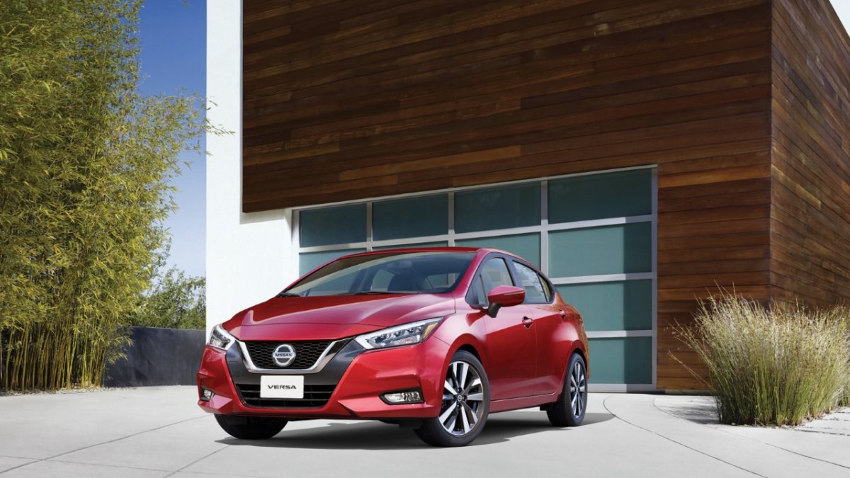 Cubrir el carro para que no se dañe la pintura