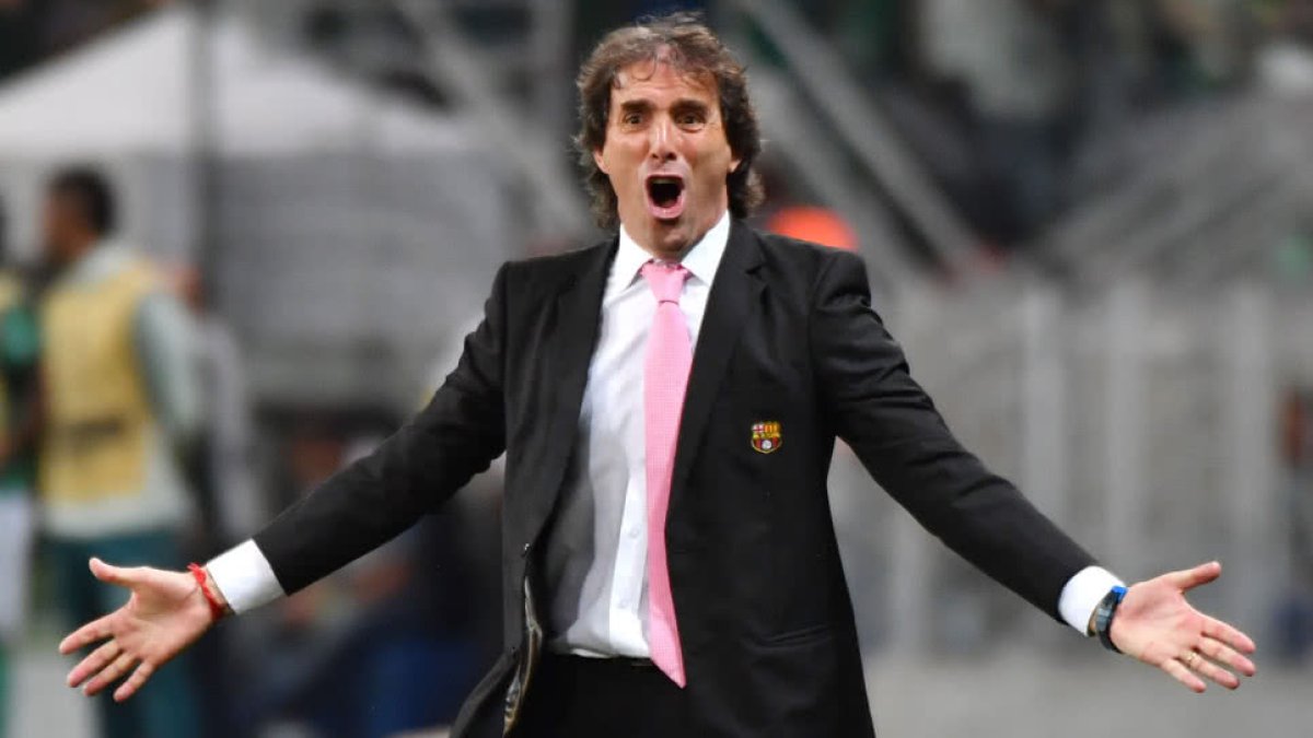 Guillermo Almada conoce el fútbol ecuatoriano tras su pasado con Barcelona, donde fue campeón.