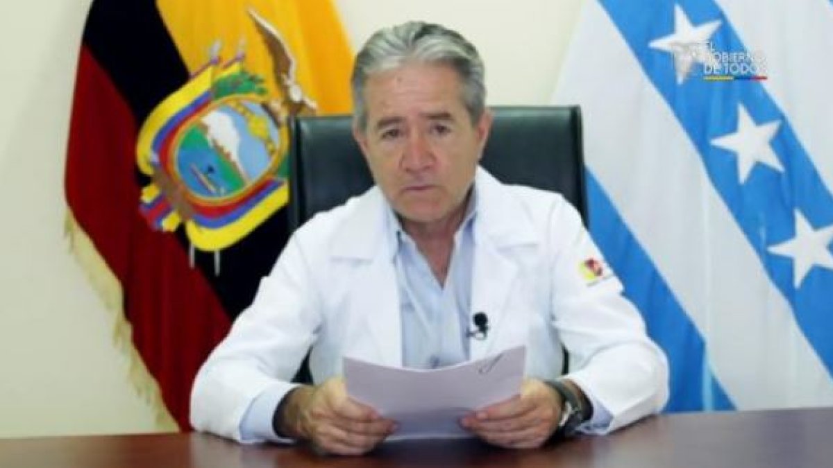 El funcionario afirmó que la emergencia sanitaria requiere la incorporación de muchos profesionales de la salud.