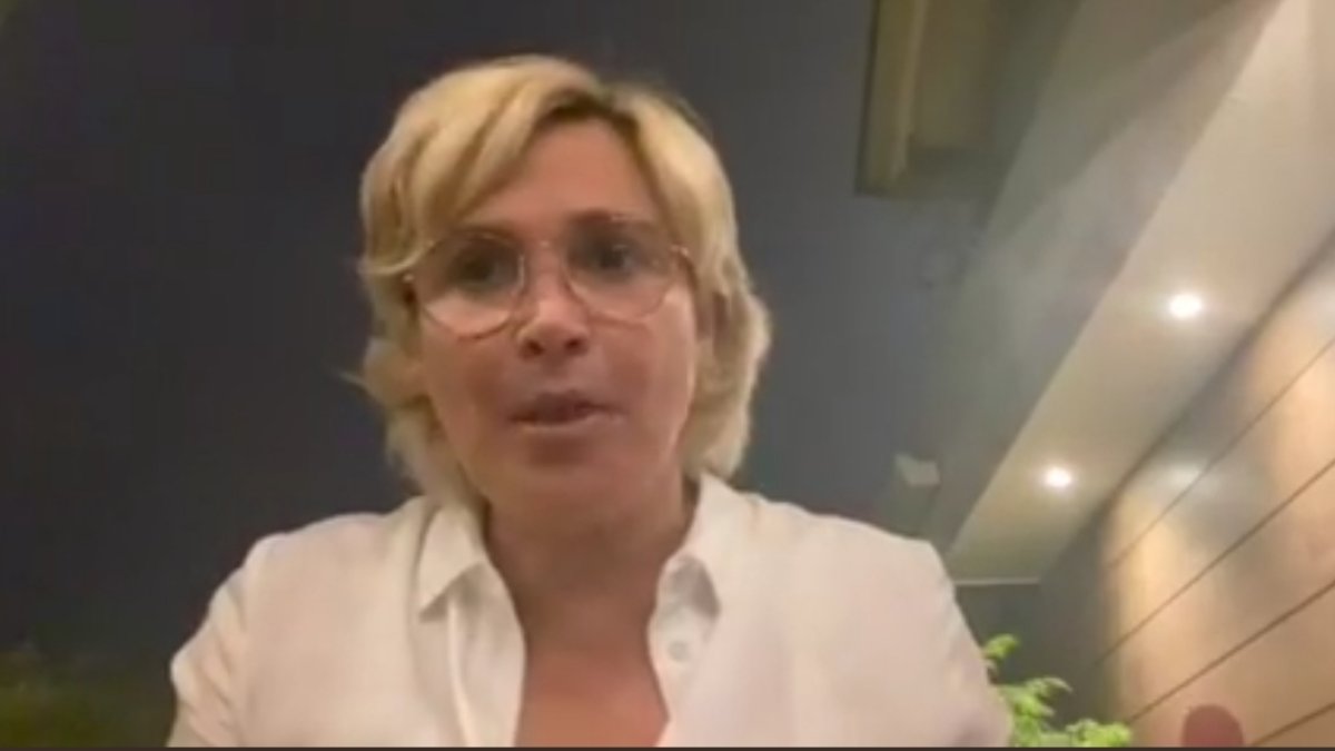 La alcaldesa Cynthia Viteri, en su enlace de esta noche.