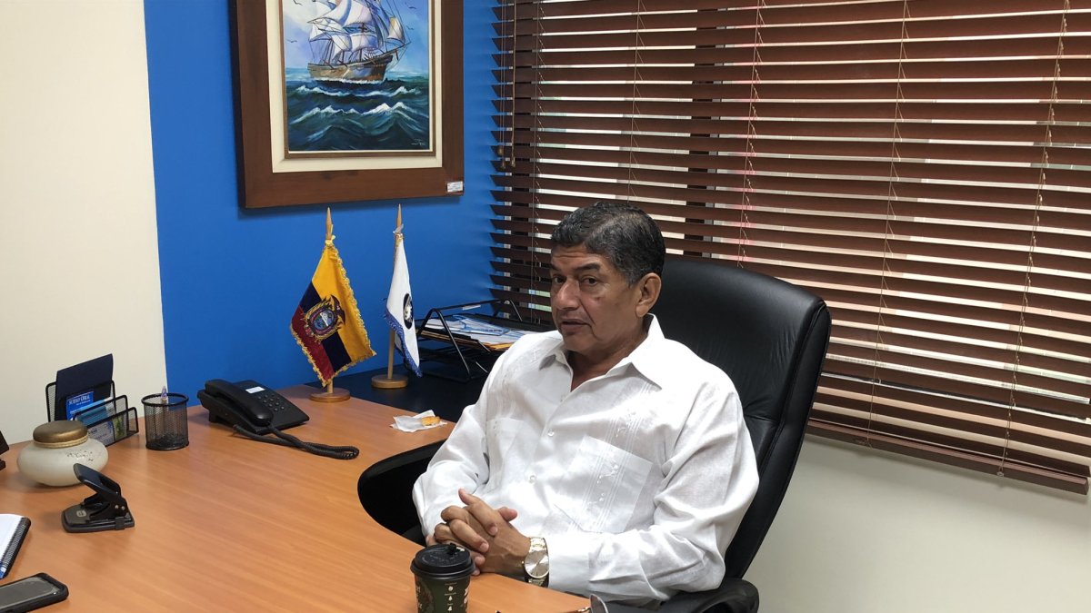 Hecho. El alcalde de Santa Lucía, Edson Alvarado, confirmó a través de las redes sociales que tenía COVID-19.