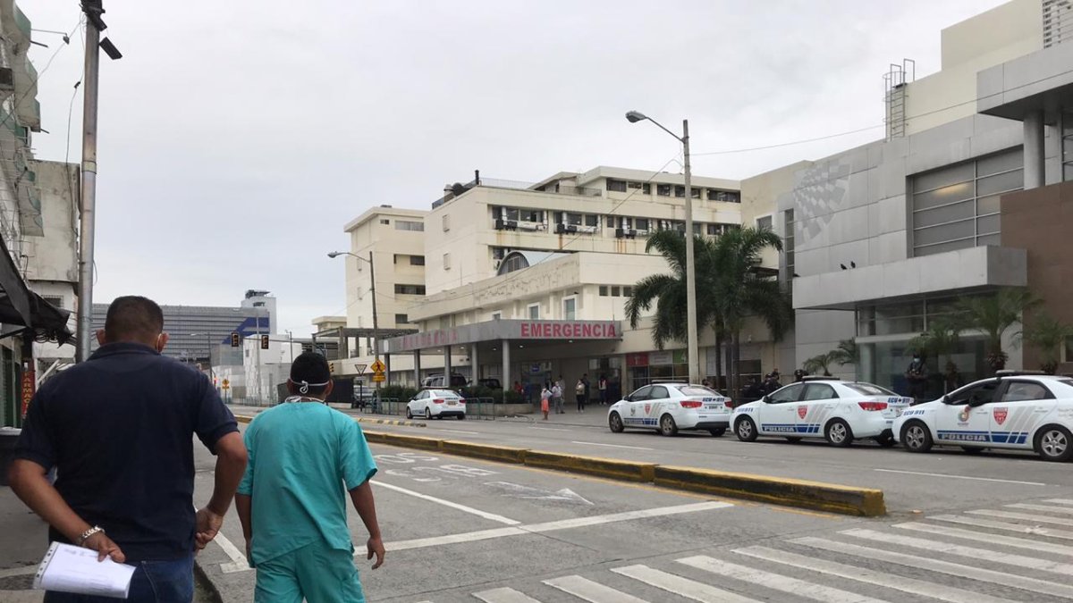 El sindicato de trabajadores del hospital del Niño rechaza la falta de implementos de protección para el personal.
