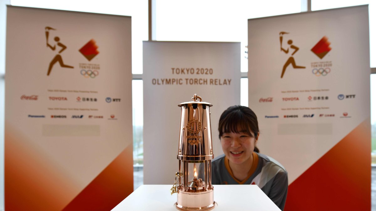 La llama olímpica llegó a la localidad japonesa de Fukushima, donde permanecerá en exposición hasta el 30 de abril como símbolo de esperanza.