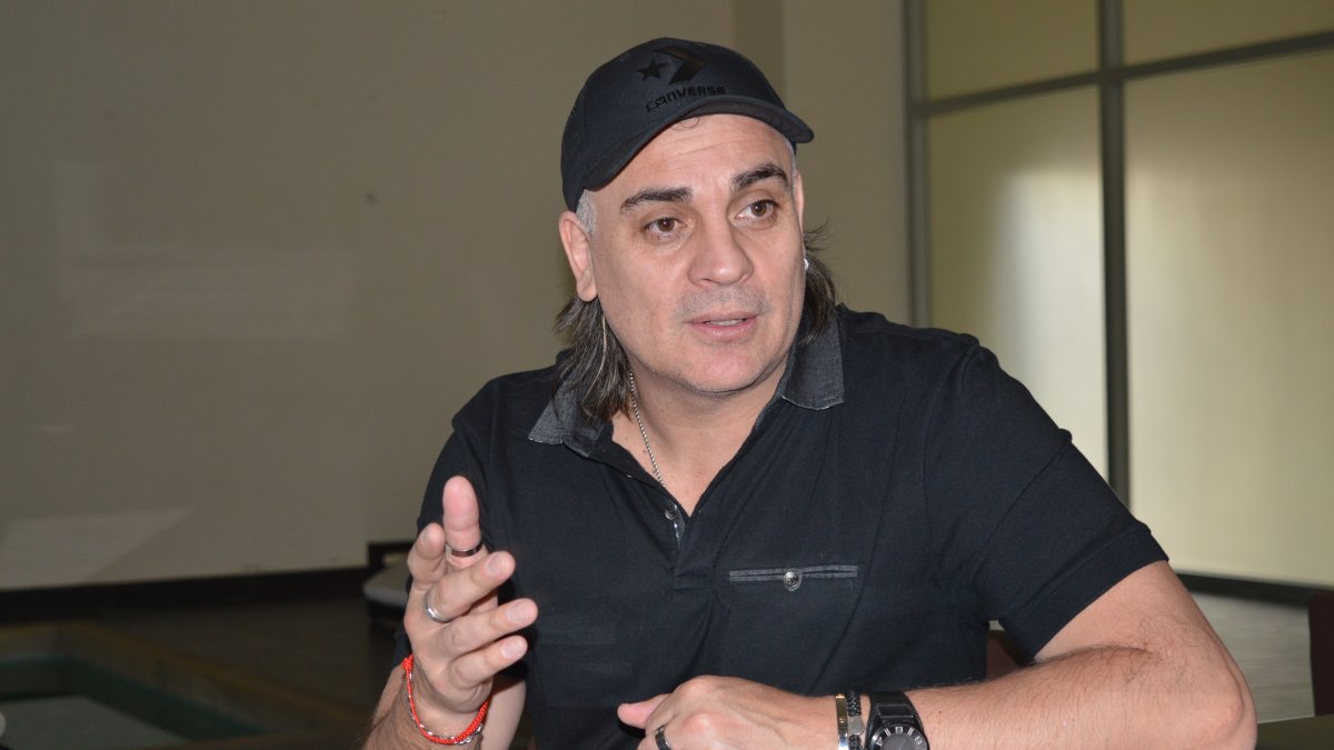 Carlos Alberto Juárez discutió en su época de jugador con Quintana, luego cultivaron una linda amistad. 