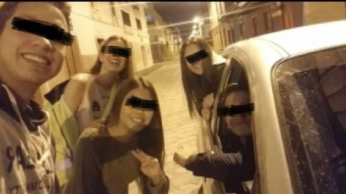 Hecho. Esta es la foto que circuló en las redes y sirvió de evidencia.