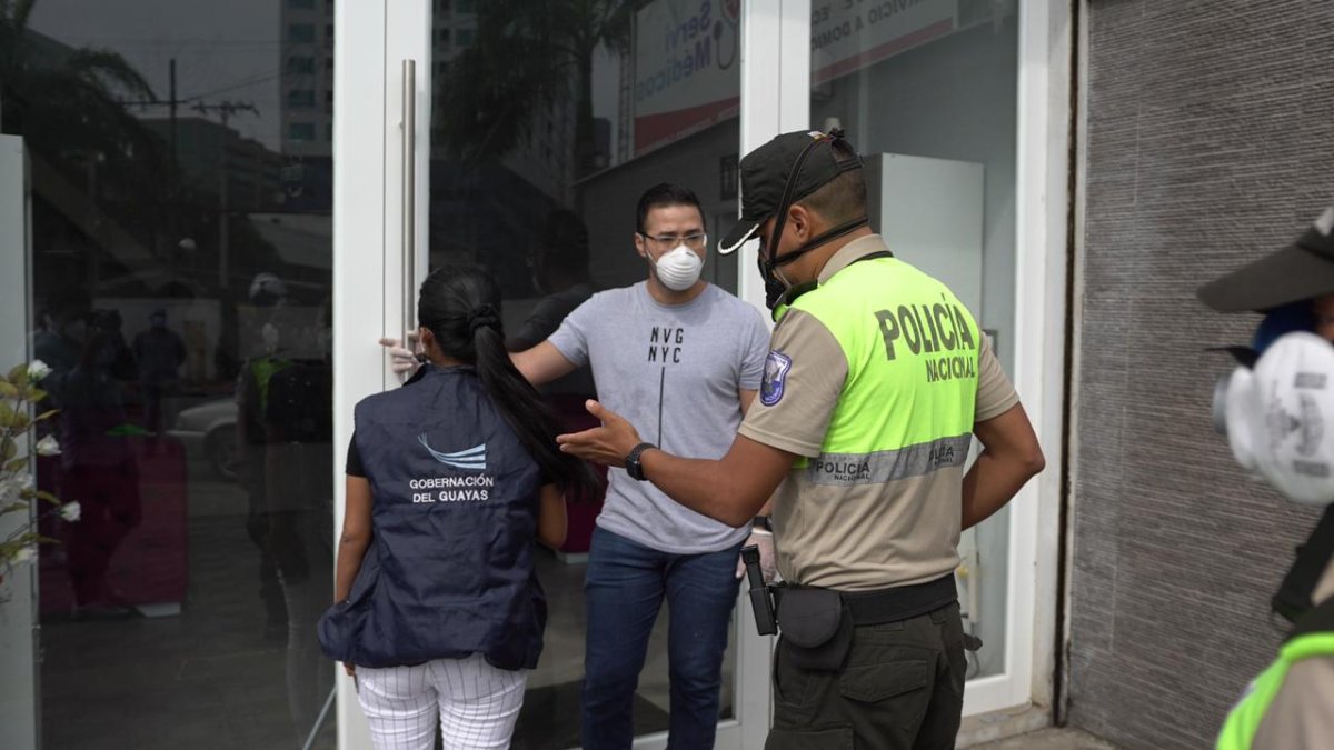 Por el ‘servicio profesional’ cobraban hasta 130 dólares.