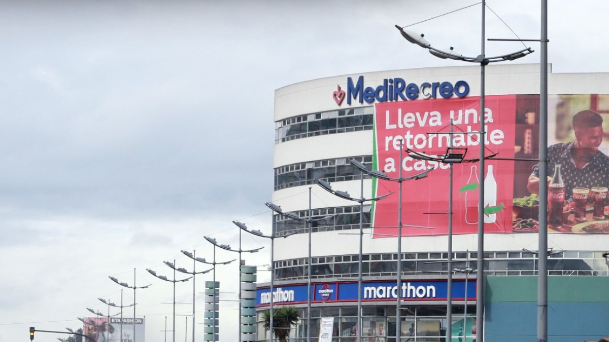 La capital retoma la normalidad en varios sectores pese a la emergencia sanitaria