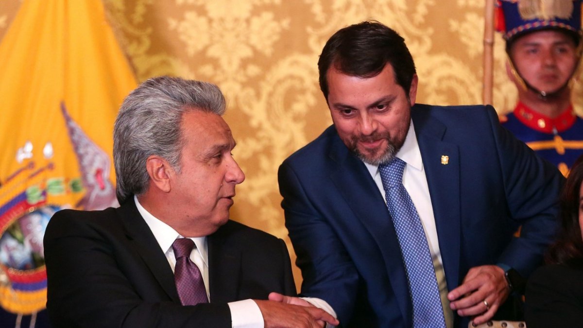 El presidente Lenín Moreno no aceptó la renuncia de Paúl Granda al IESS