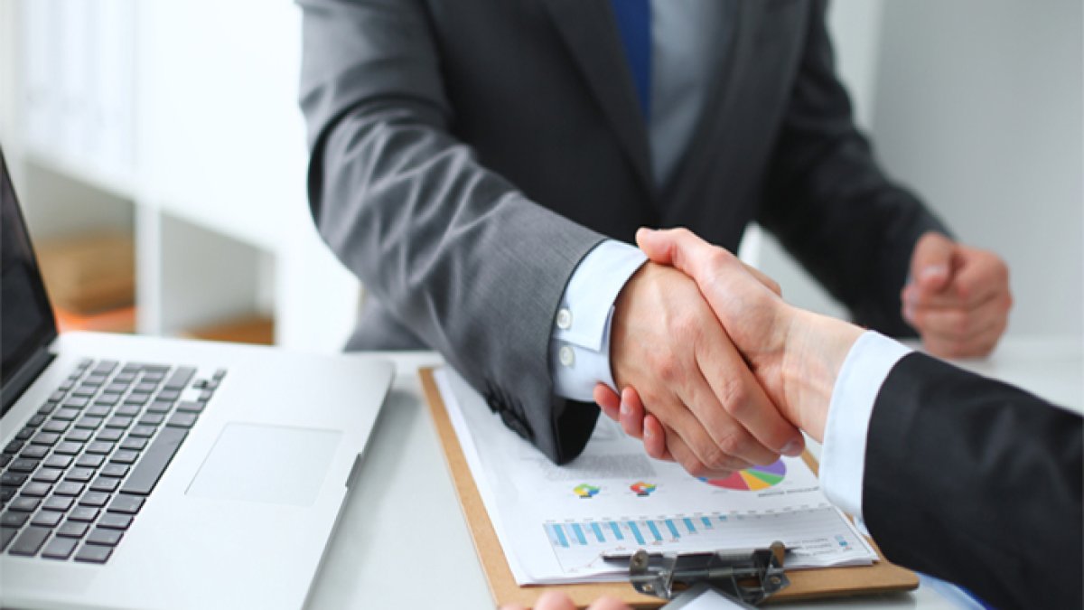 Serán los directores provinciales, bajo la supervisión del Director General del Consejo de la Judicatura, los encargados de establecer los horarios de atención.