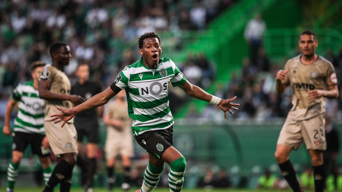 Gonzalo Plata, volante ecuatoriano del Sporting de Lisboa, se ha ganado un lugar en la primera plantilla de su club.