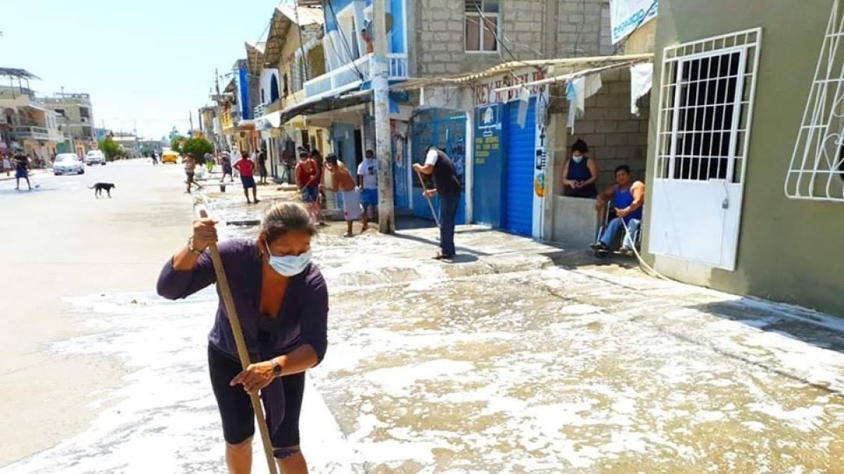Hecho. Limpiar las vías es la única medida de protección en ciertas zonas.