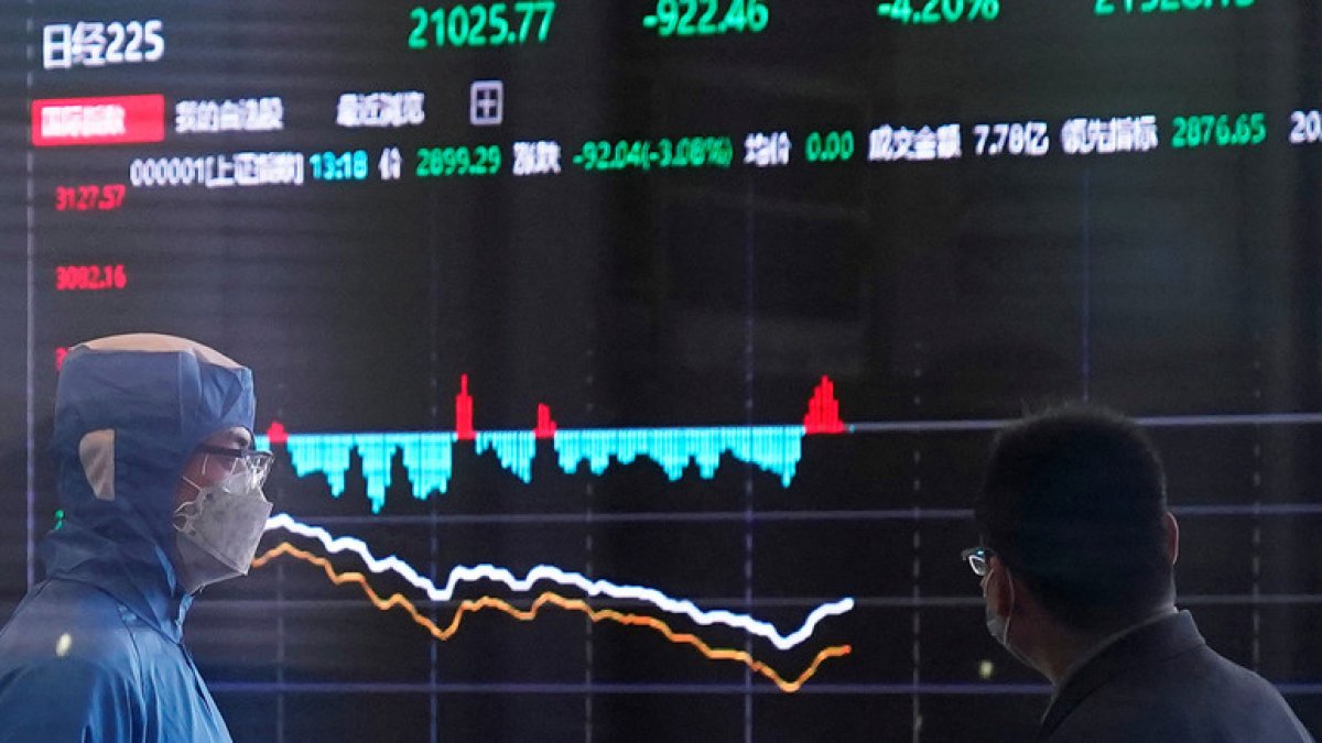 La intensidad del choque estará determinada por las propiedades subyacentes del virus y las respuestas políticas