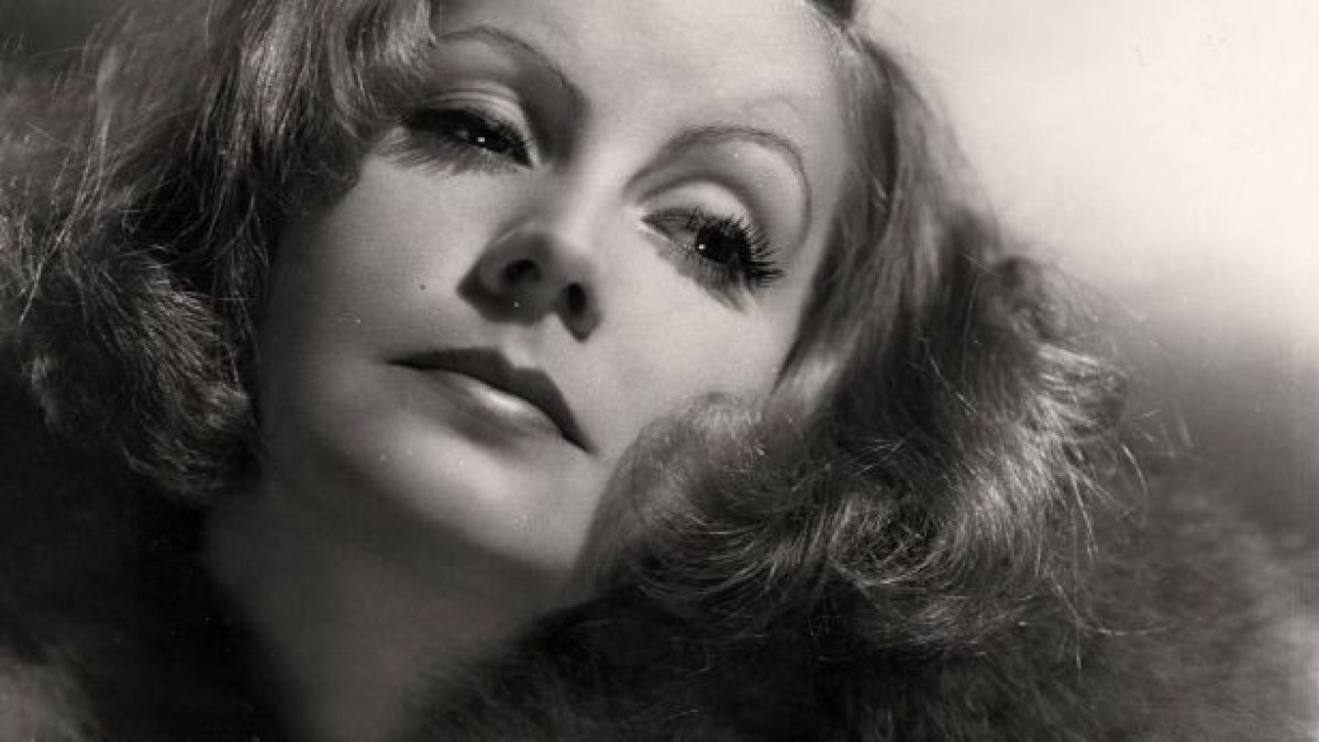 La belleza de la actriz sueca sigue cautivando a los cinéfilos de todo el mundo.