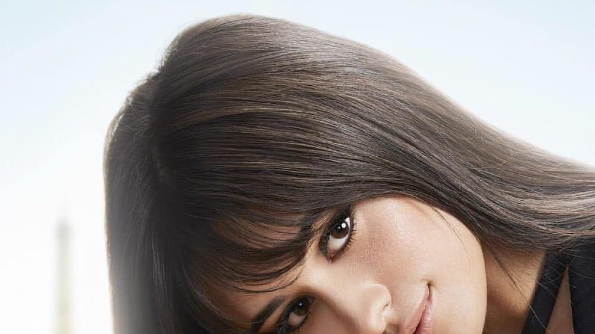 La cantante cubano estadounidense se esmera por el cuidado de su cabello