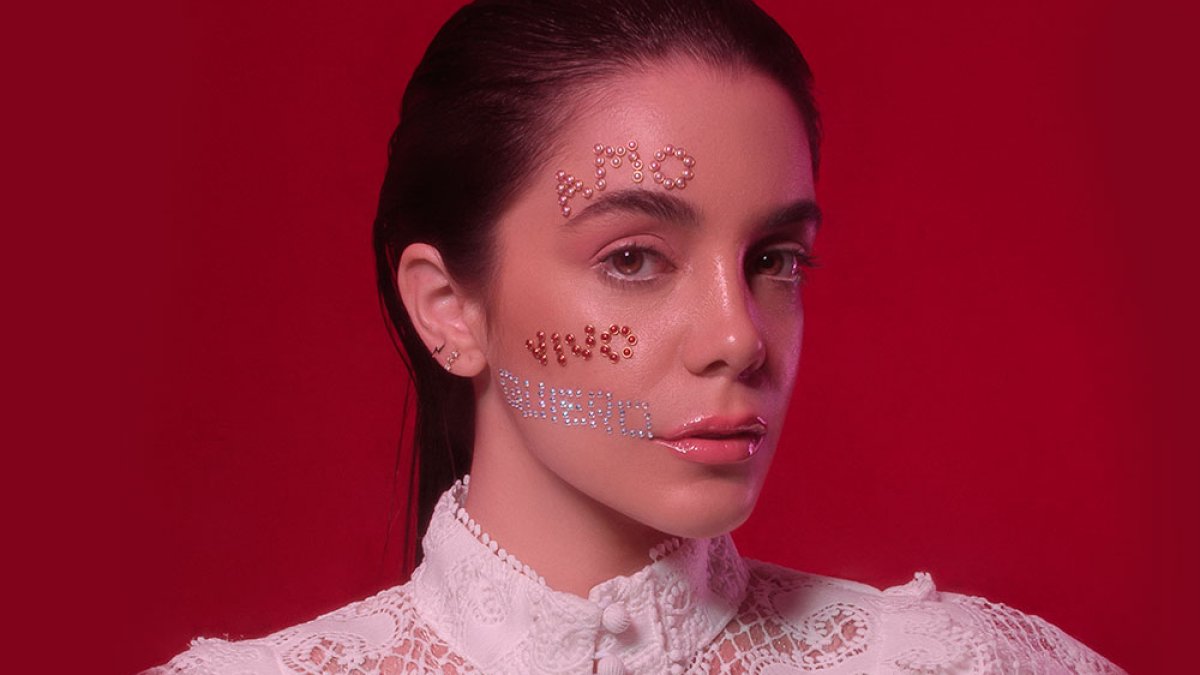 La guayaquileña combina su trabajo artístico con la músicoterapia.