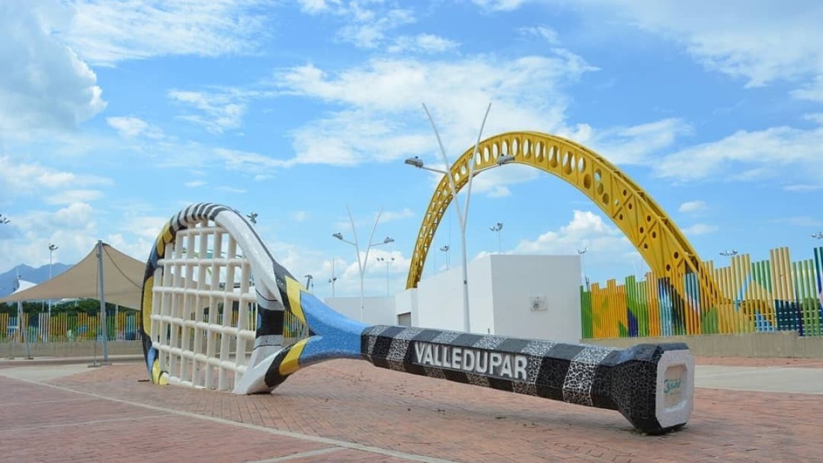 Los Juegos Bolivarianos Absolutos de Colombia se iban a realizar en el primer semestre de 2021, sin embargo ante la postergación de los Olímpicos de Tokio, la fecha pasó al 4 de diciembre de 2021