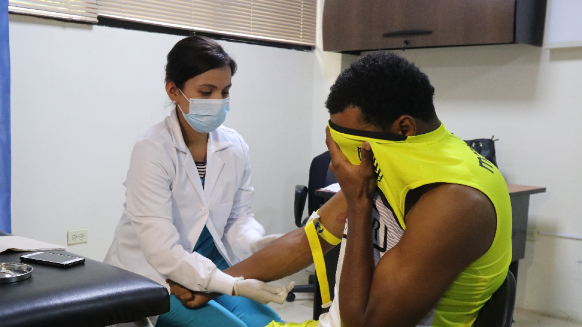 Los jugadores deberán ser sometidos a pruebas rápidas de COVID-19.