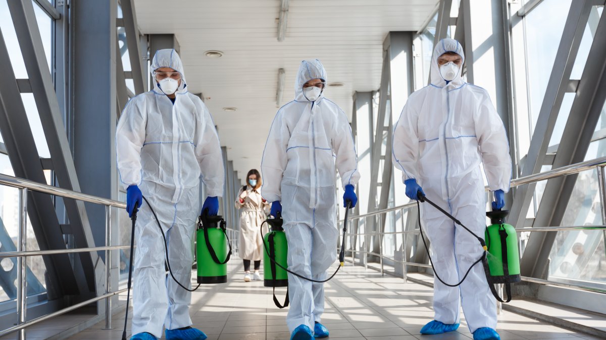 Los trabajos de desinfección se realizan con productos verificados y legales