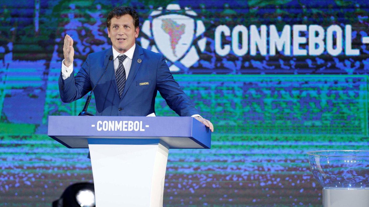 Alejandro Domínguez, presidente de Conmebol, entidad que analizará el caso de la FEF.