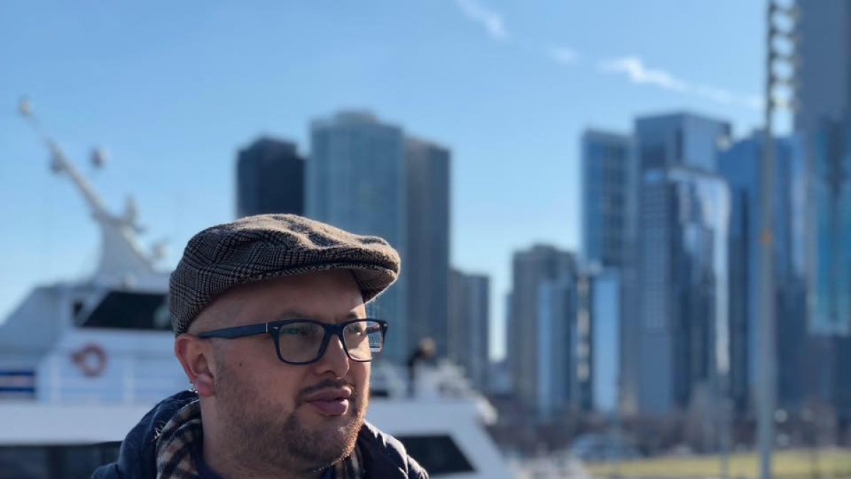 Esta es la segunda obra de Molina, que en 2017 lanzó el poemario 'Postales'.