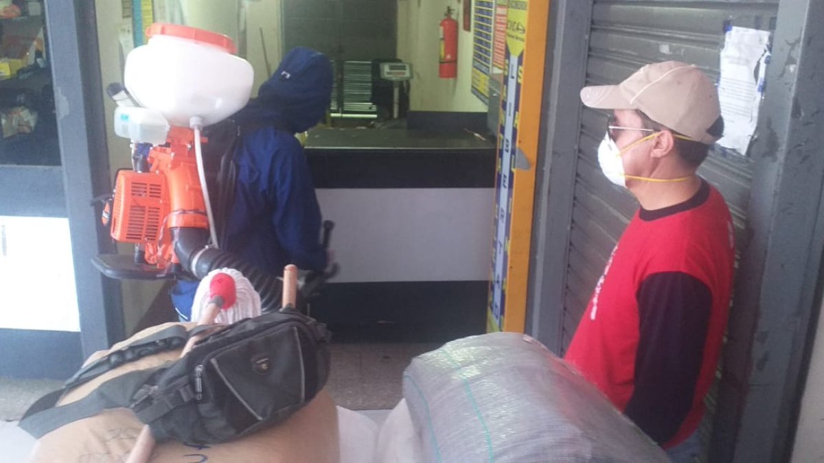 Hecho. En cada establecimiento se verifica que se estén cumpliendo con las medidas de bioseguridad.