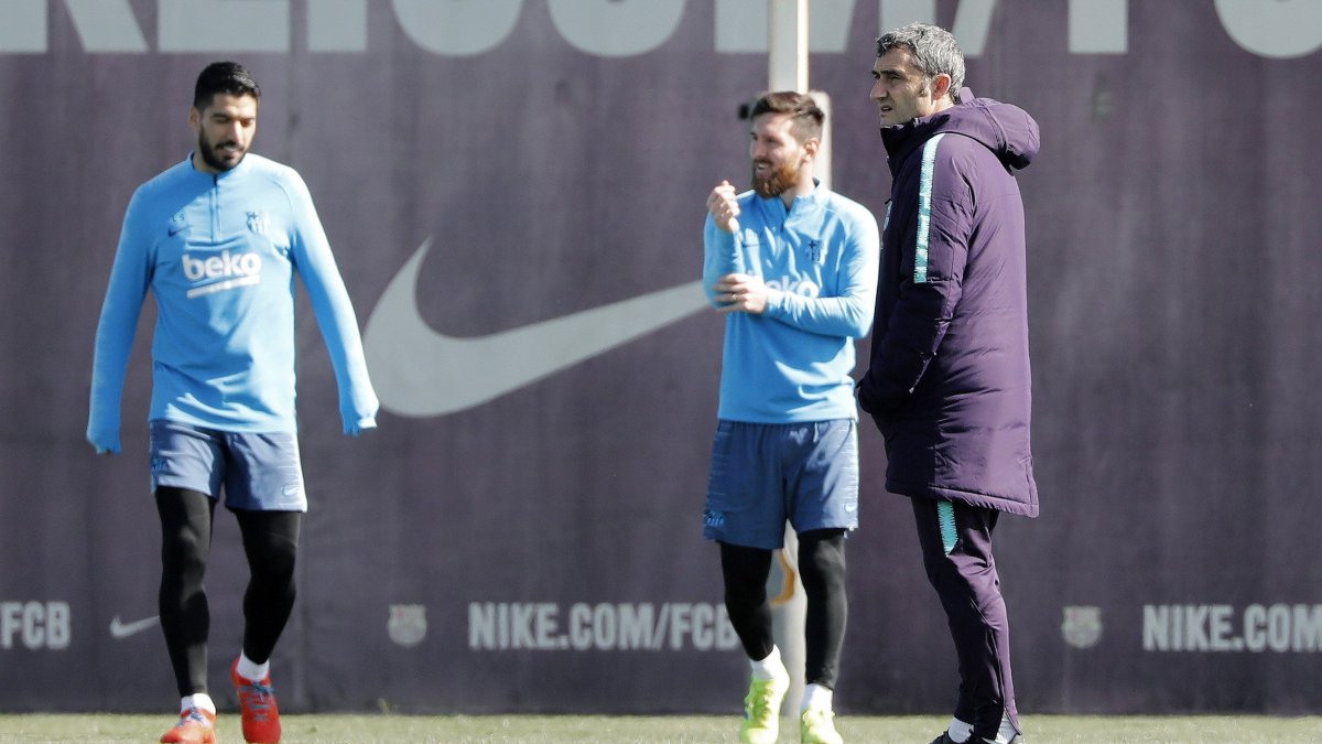 Los entrenamientos que el equipo azulgrana realizaba regularmente en la Ciudad Deportiva Joan Gamper, en Sant Joan Despí, se espera retomarlos el viernes o sábado.