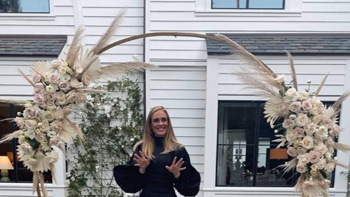 La foto registra más de 83 mil comentarios en solo ocho horas.