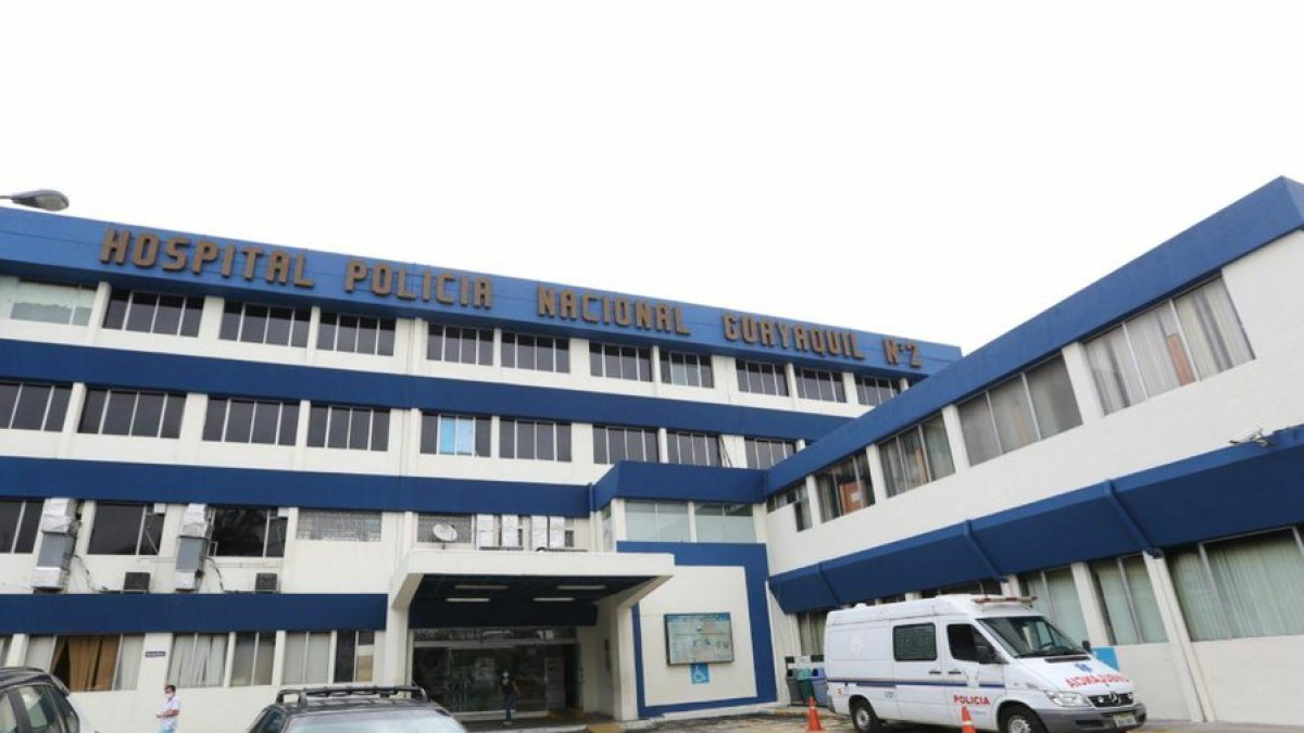 El Hospital de la Policía está ubicado en el norte de Guayaquil.