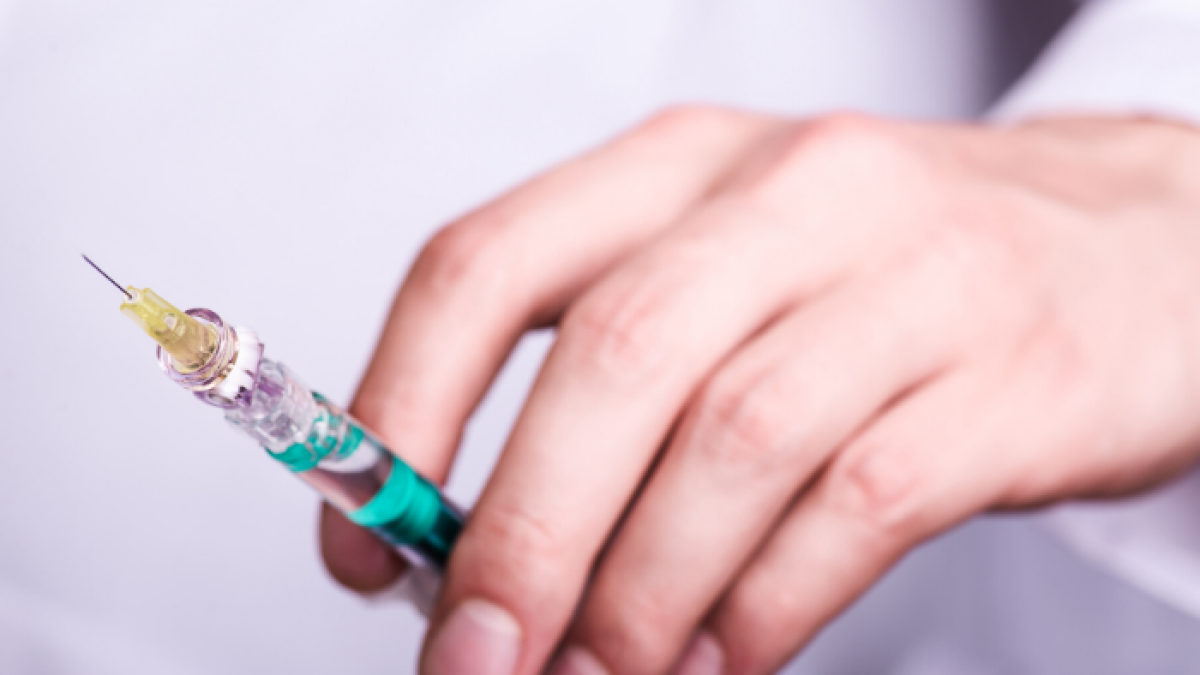 También se están efectuando otros ensayos clínicos en todo el mundo para comprobar la eficacia de Avigan contra el nuevo coronavirus.