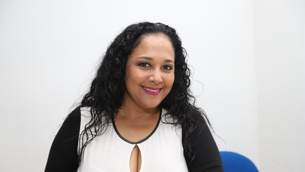 Maricela ofrece terapias a parejas y familias. 