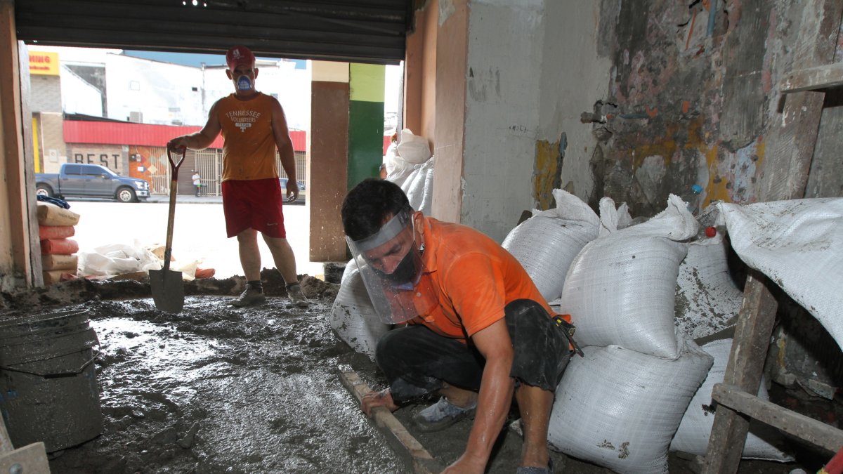 El sector de la construcción sería el primero en reaperturar sus labores.