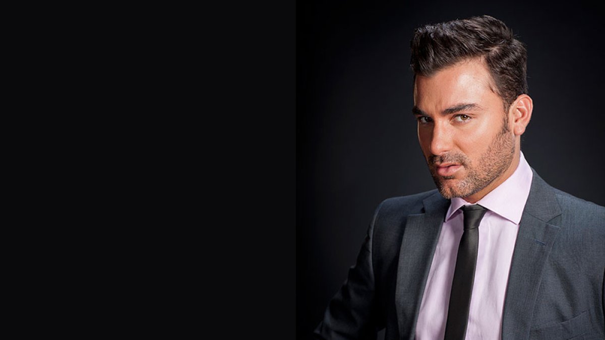 El actor mexicano Mauricio Mejía ahora es un afamado influencer y gurú de belleza e imagen