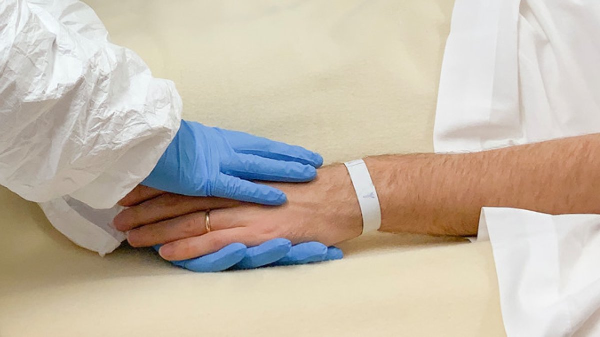 El apoyo espiritual brindado durante la pandemia del coronavirus anima a quienes han perdido a seres queridos en esta emergencia sanitaria,