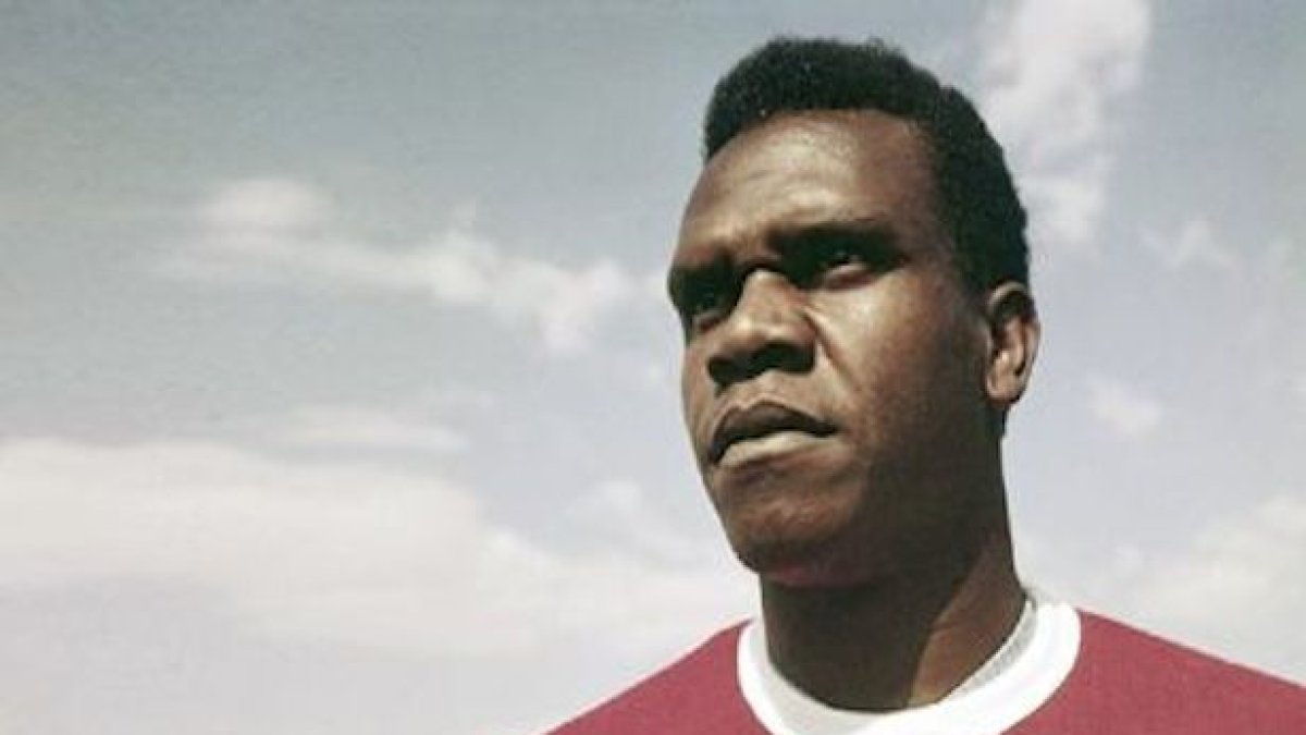 Pedro 'Perico' León, exdelantero de Barcelona que dejó huella en Perú y Ecuador.