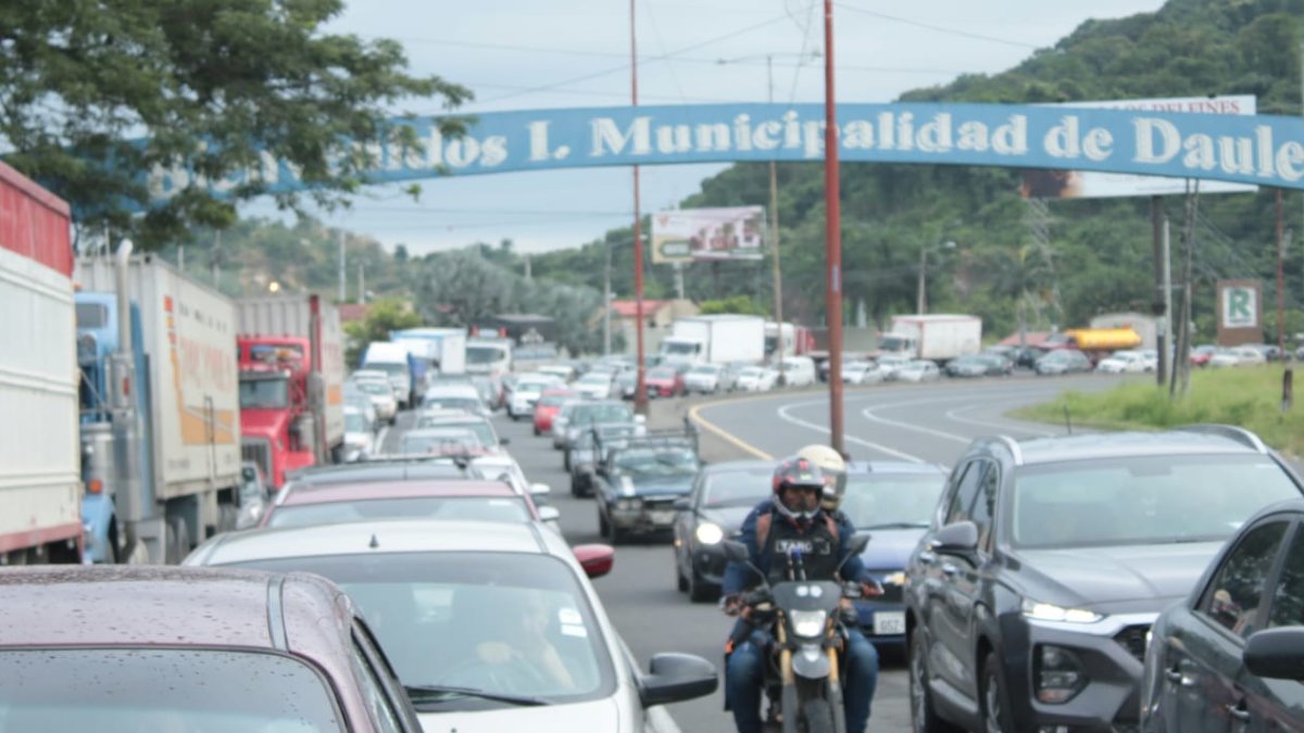 En Daule y su parroquia La Aurora hoy circulan los vehículos cuyas placas terminen en 4, 5 y 6.