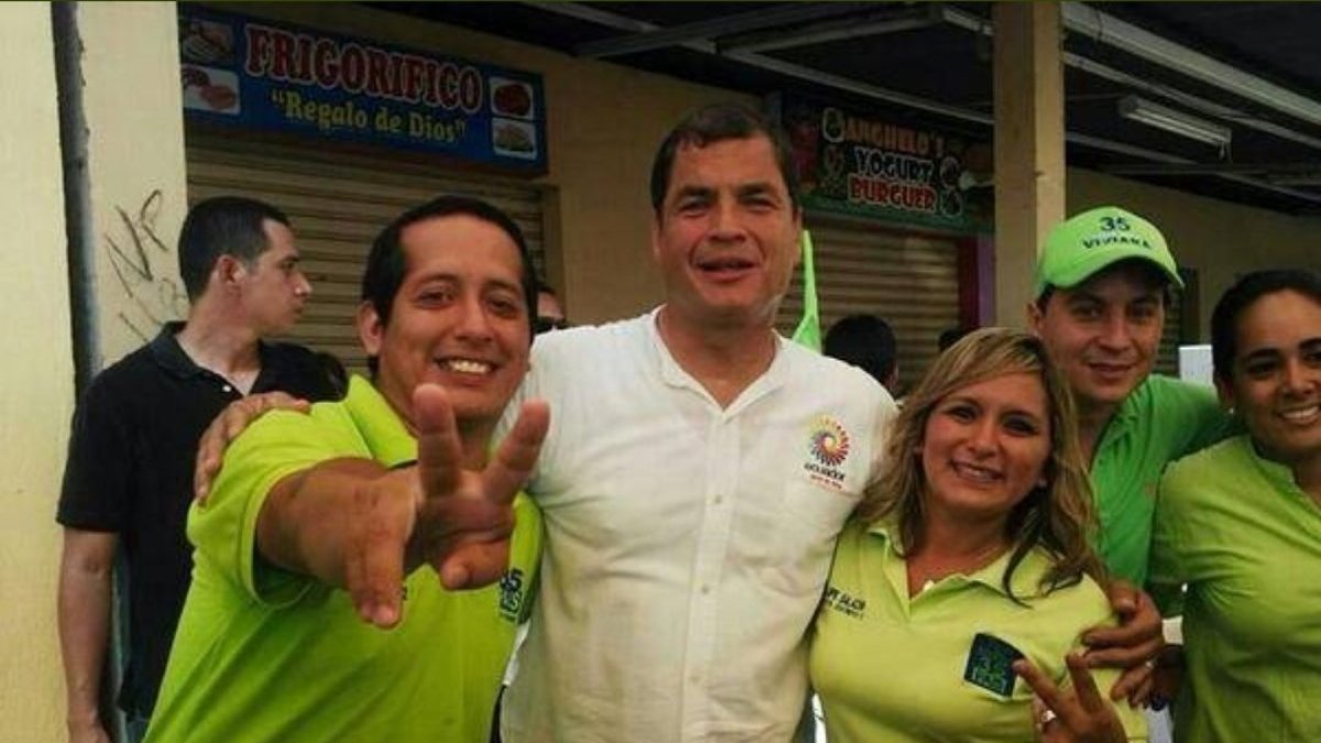 Ministro. Salazar colecciona fotos con sentenciados por corrupción