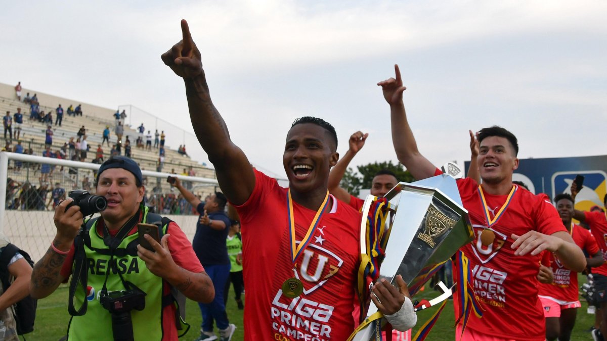 Antonio Valencia, jugador de Liga de Quito, dio candentes declaraciones sobre la Ecuafútbol.