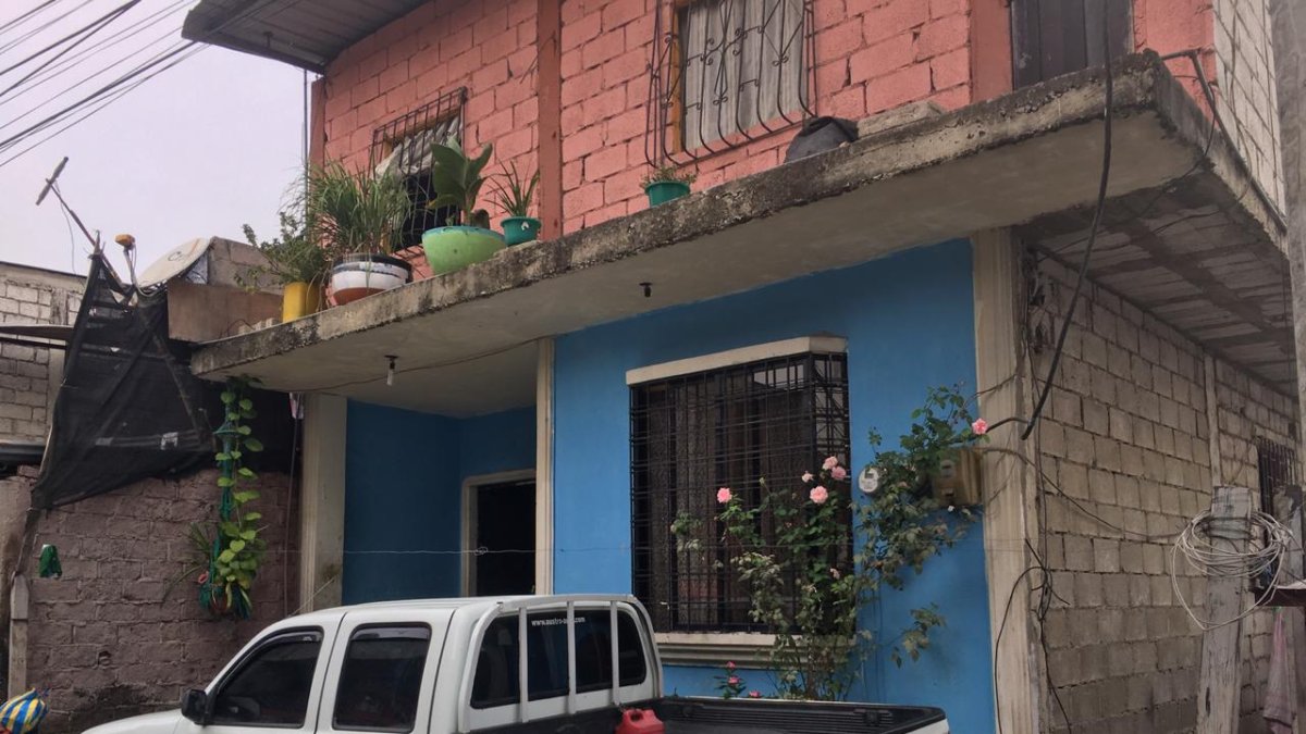  En el interior de la vivienda, en el norte de Guayaquil, ocurrió el asesinato de la mujer por su expareja.