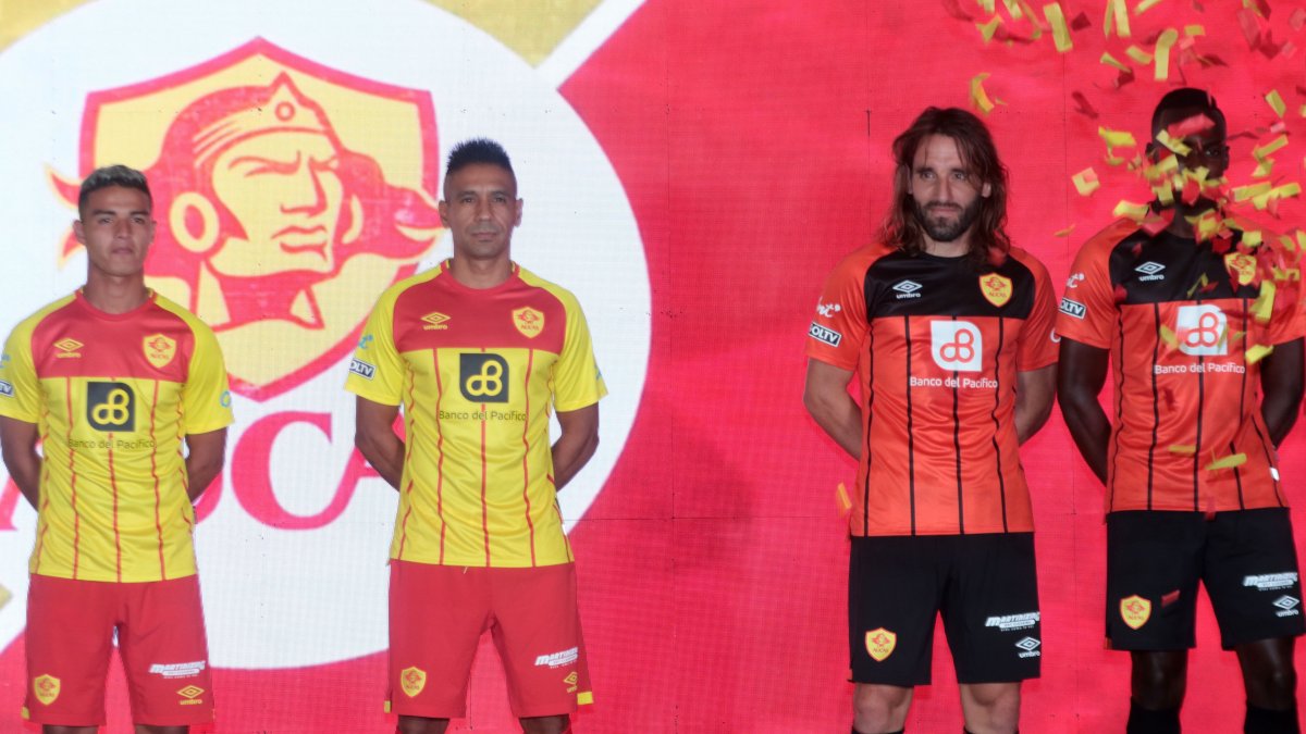 Jugadores de Papá se someterán a las pruebas PCR antes de retornar. 