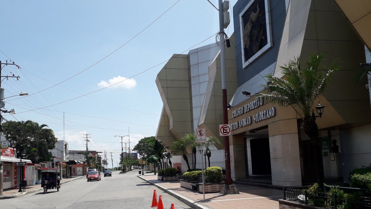 El coliseo Humberto Andrade, en la cabecera cantonal de Samborondón, fue catalogado como centro temporal de aislamiento.