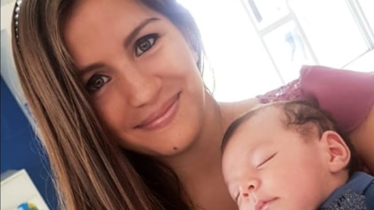 Anggie Avegno se siente motivada por su hijo Ian.