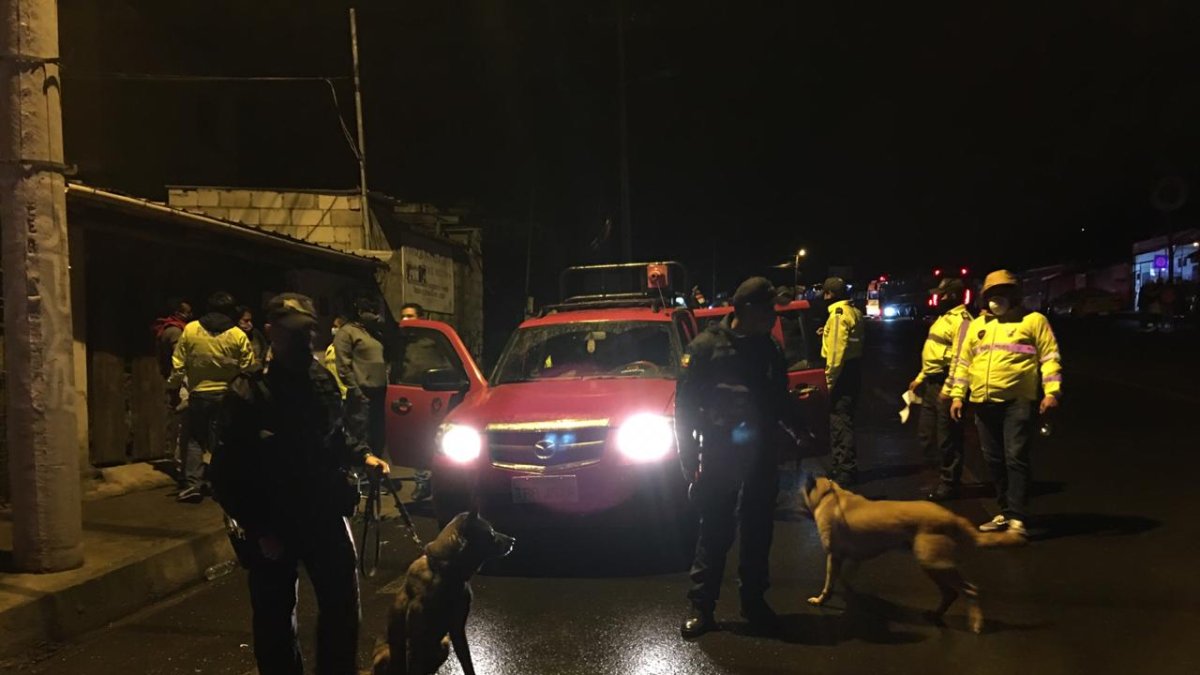 Detenidos. Tres personas intentaron ingresar a Quito, desde Sucumbíos, 31,3 kilos de droga para microtráfico.
