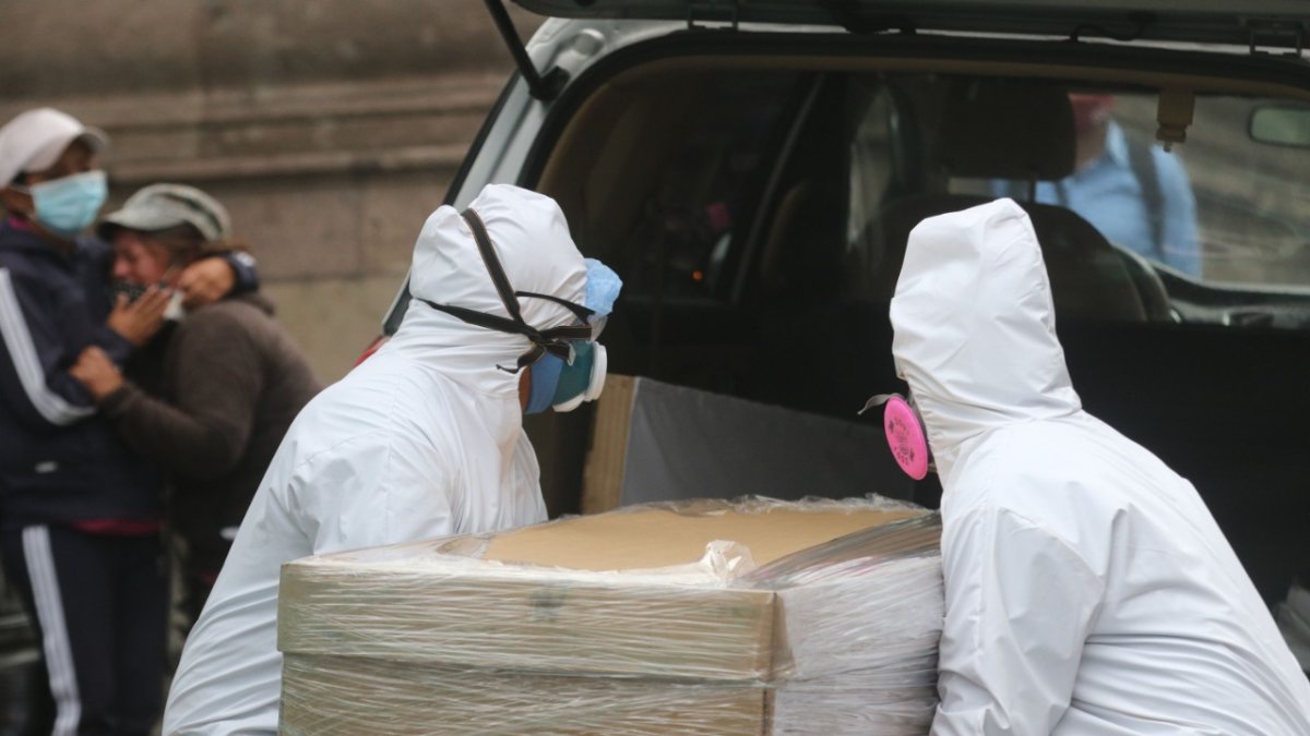 Coronavirus: Calles y casas con 30 fallecidos en Quito.